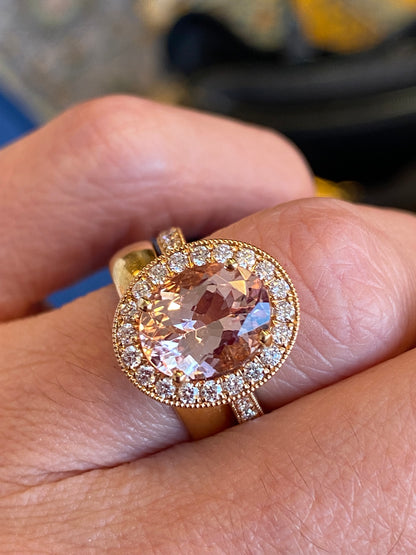 2.80 CTW  Morganite and Natural Diamond Ring in 18ct Rose Gold