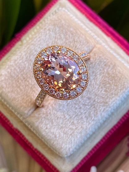 2.80 CTW  Morganite and Natural Diamond Ring in 18ct Rose Gold