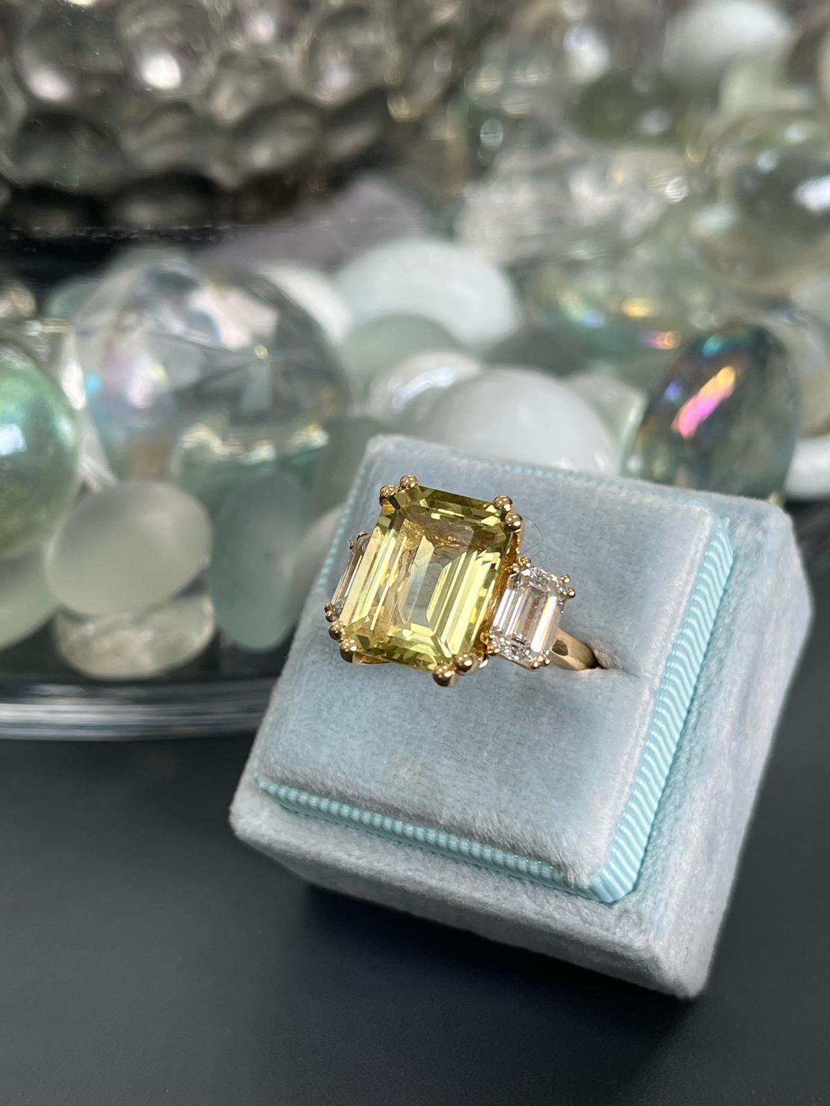 7.50 Carat Emerald Cut Yellow Aquamarine and 2.00ctw Diamond Ring in 18ct Yellow Gold