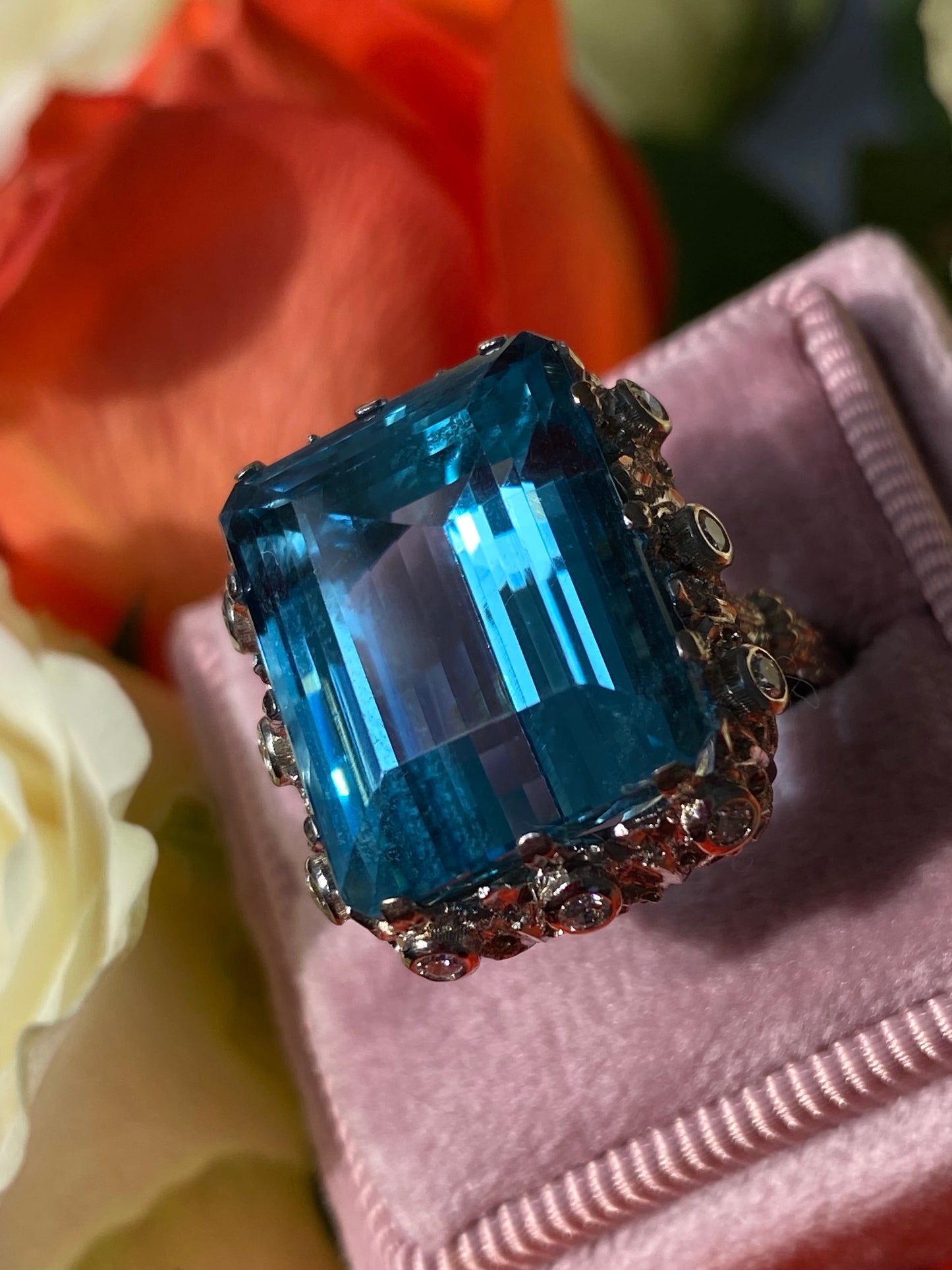 22.00 Carat Aquamarine and Diamond Vintage Cocktail Ring in 18ct White Gold