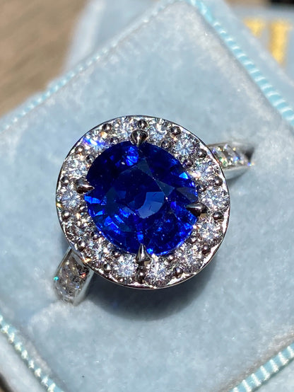 3.01 Carat Blue Ceylon Sapphire and Natural Diamond Halo Ring in Platinum