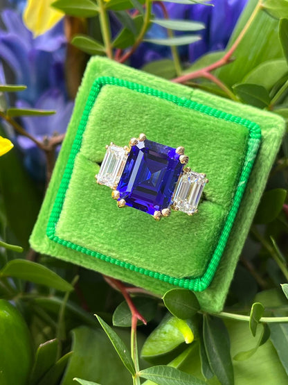 6.79 Carat Emerald Cut Tanzanite and 2.00ctw Diamond Ring in 18ct Yellow Gold