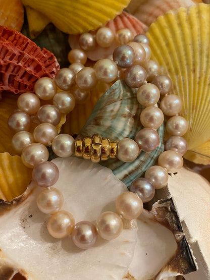 Cultured Pearl Necklace with 18ct Yellow Gold Clasp