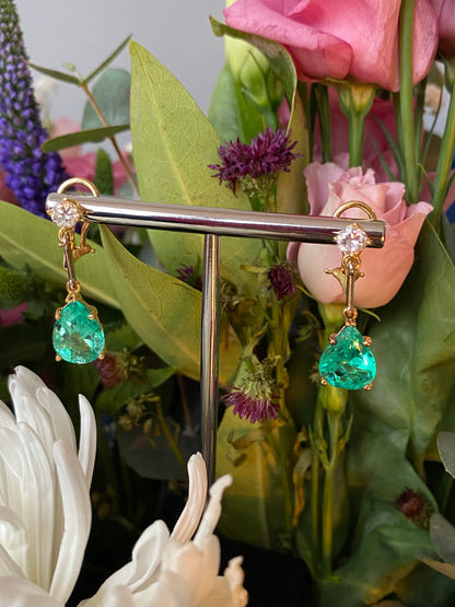 Spectacular 9.65ctw Pear Cut Colombian Emerald and Diamond Drop Earrings in 18ct Yellow Gold