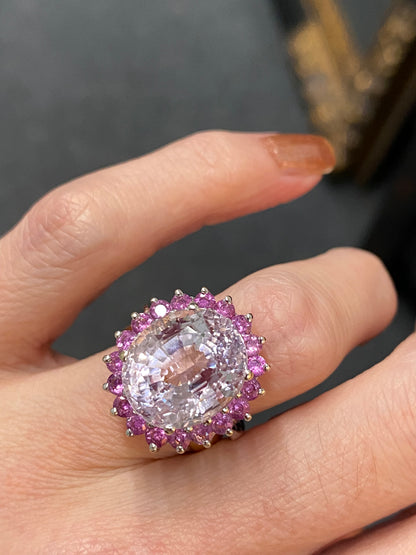 20 Carat Kunzite and Pink Sapphire Ring in 18ct White Gold