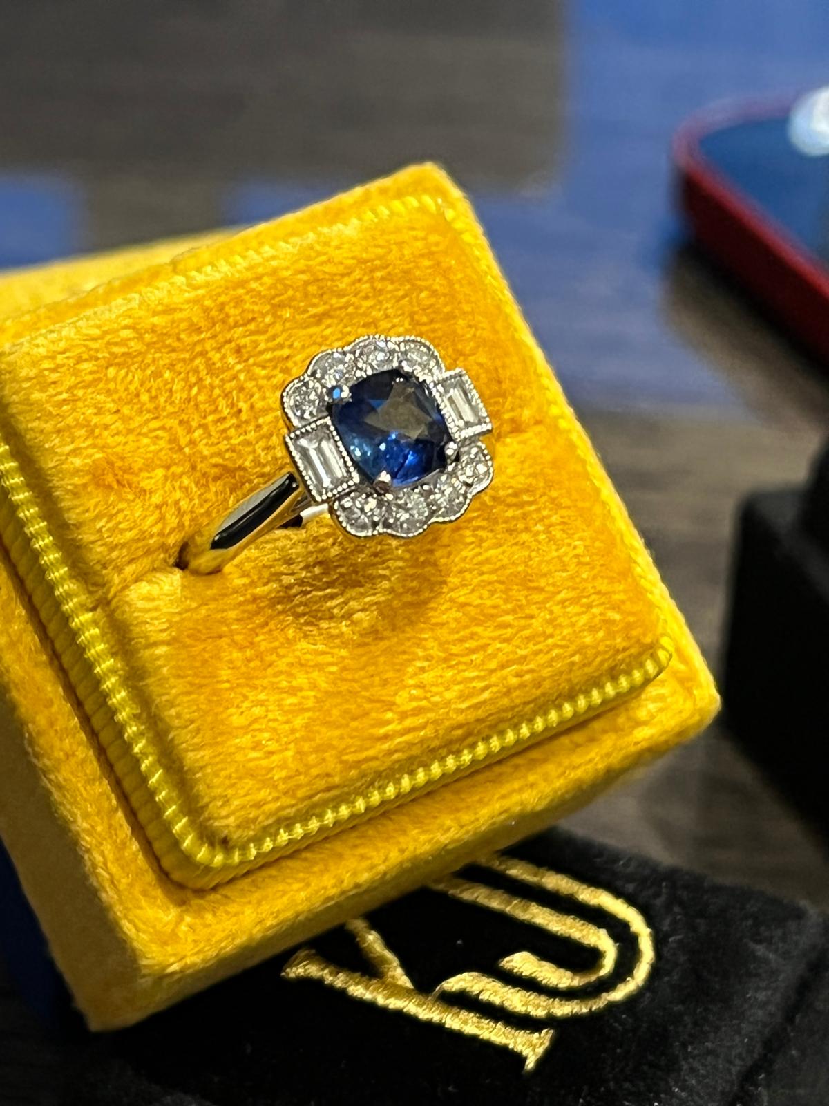 1.05 Carat Blue Ceylon Sapphire and Natural Diamond Halo Ring in Platinum