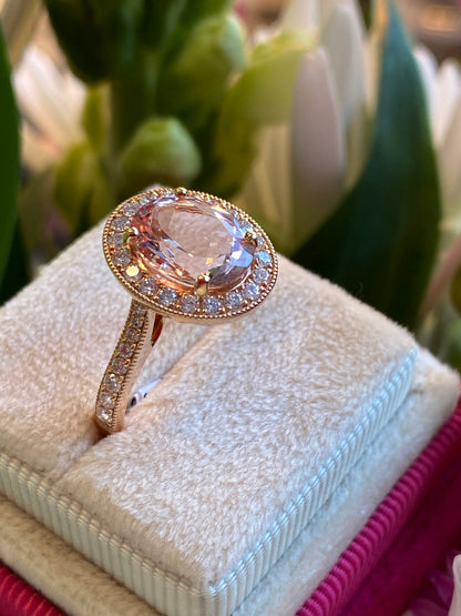 2.80 CTW  Morganite and Natural Diamond Ring in 18ct Rose Gold