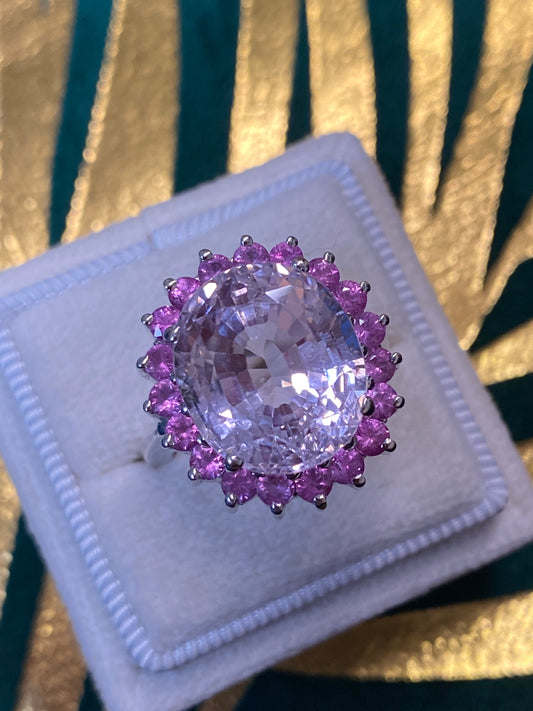 20 Carat Kunzite and Pink Sapphire Ring in 18ct White Gold