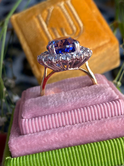 9.40 Carat Oval Cut Tanzanite and 2.02ctw Natural Diamond Cocktail Ring in 18ct Gold