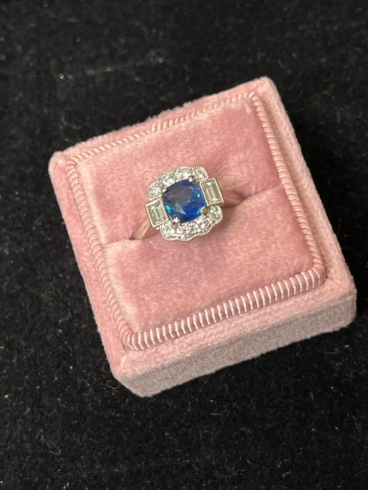 1.05 Carat Blue Ceylon Sapphire and Natural Diamond Halo Ring in Platinum