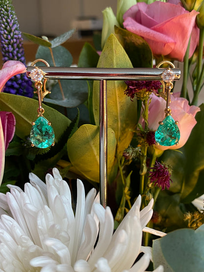 Spectacular 9.65ctw Pear Cut Colombian Emerald and Diamond Drop Earrings in 18ct Yellow Gold