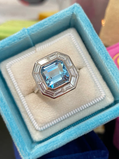 3.20 Carat Aquamarine and 1.19ctw Natural Diamond Ring in Platinum