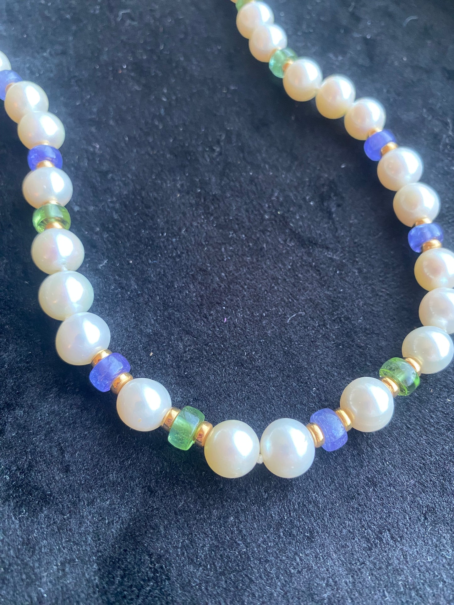 Cultured Pearl, Emerald, and Sapphire Necklace with 18ct Yellow Gold Clasp