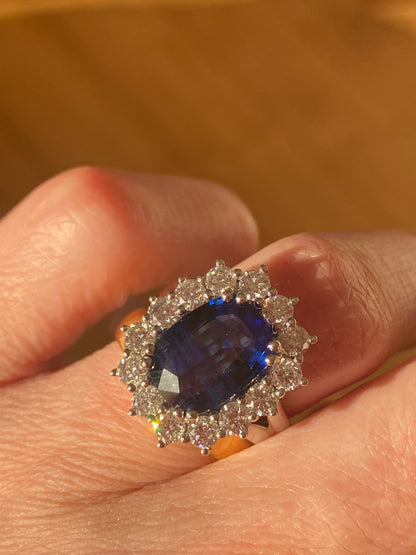 4.05 Carat Blue Ceylon Sapphire and 1.38 CTW Natural Diamond Halo Ring in Platinum