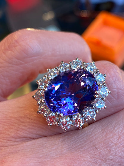 9.40 Carat Oval Cut Tanzanite and 2.02ctw Natural Diamond Cocktail Ring in 18ct Gold