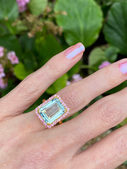 6 Carat Aquamarine and Pink Sapphire Halo Cocktail Engagement Ring in Yellow Gold 