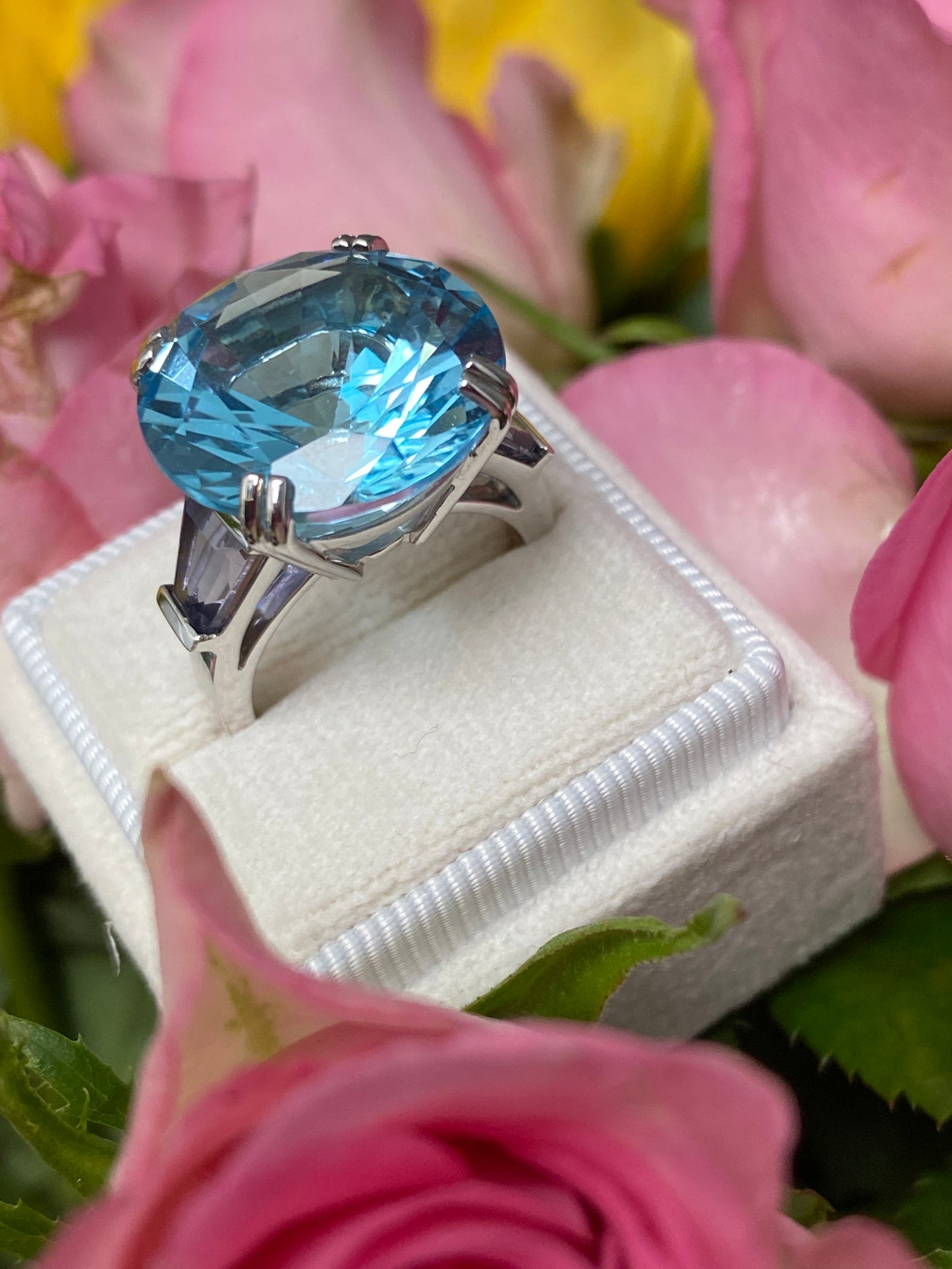 Fabulous French Blue Topaz and Iolite Ring in 18ct White Gold