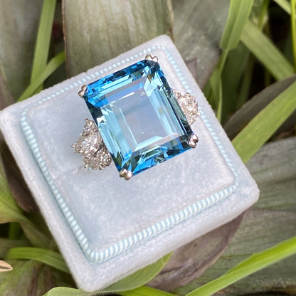 19.50 Carat Emerald Cut Aquamarine and Diamond Vintage Cocktail Ring 