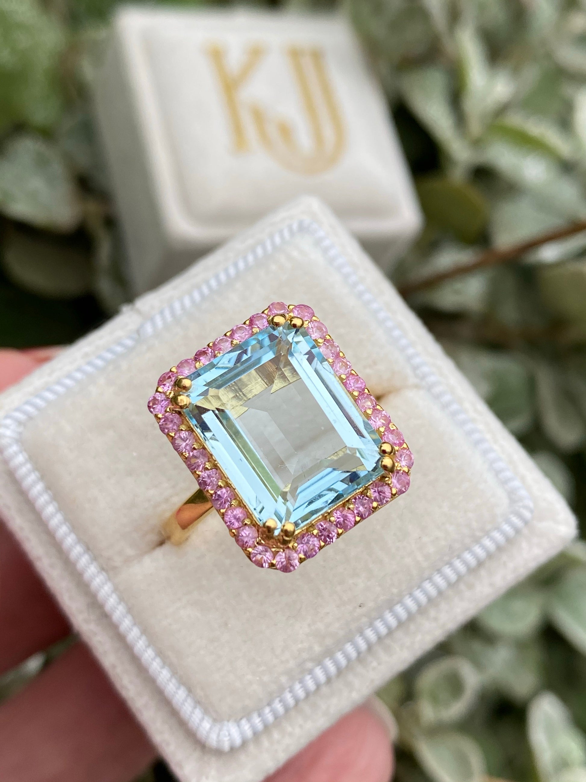 6 Carat Aquamarine and Pink Sapphire Halo Cocktail Engagement Ring in Yellow Gold 