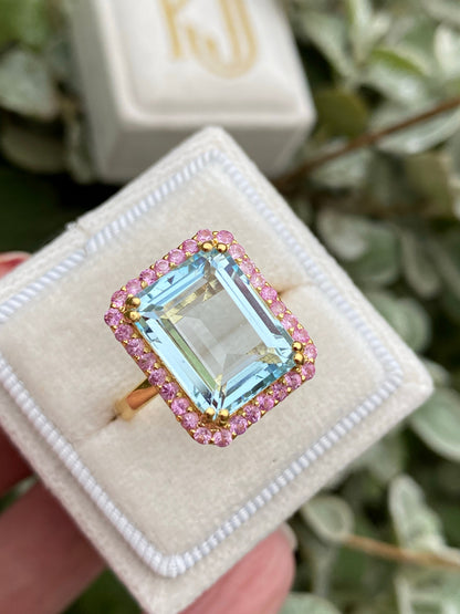 6 Carat Aquamarine and Pink Sapphire Halo Cocktail Engagement Ring in Yellow Gold 