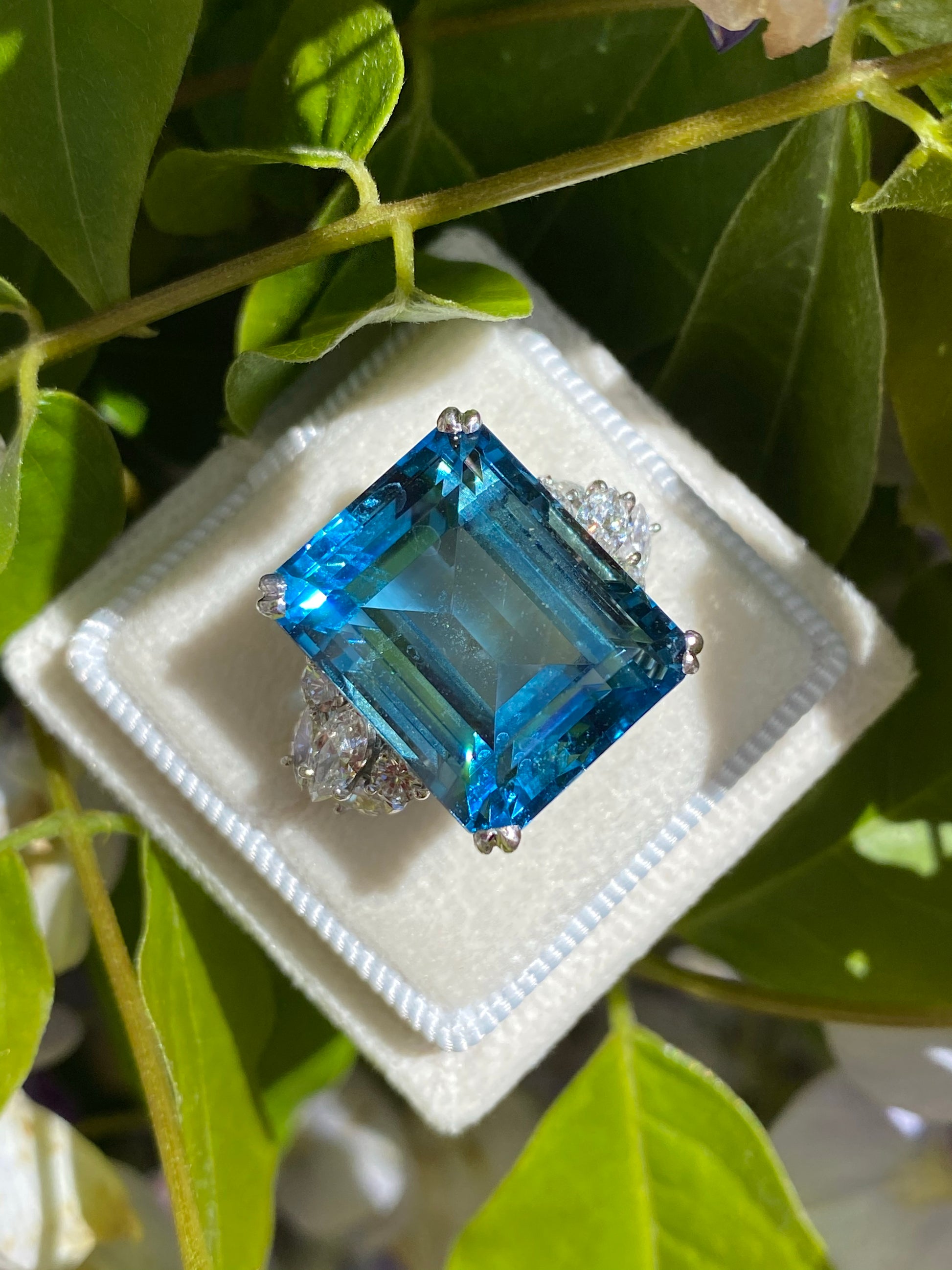 19.50 Carat Emerald Cut Aquamarine and Diamond Vintage Cocktail Ring 