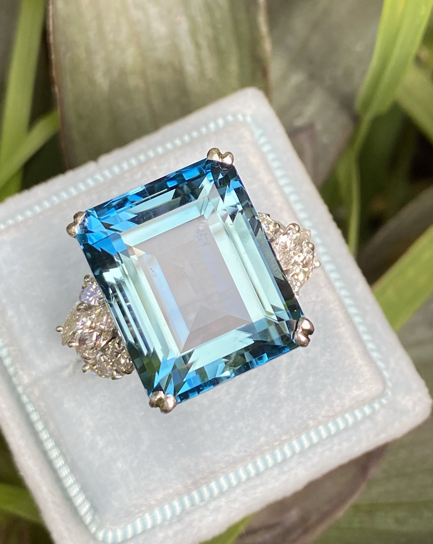 19.50 Carat Aquamarine and Diamond Vintage Cocktail Ring in Platinum